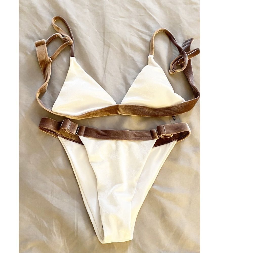 shein velvet cream Halter  Bikini set- Size 4/ Small - Sexy - Top and Bottom